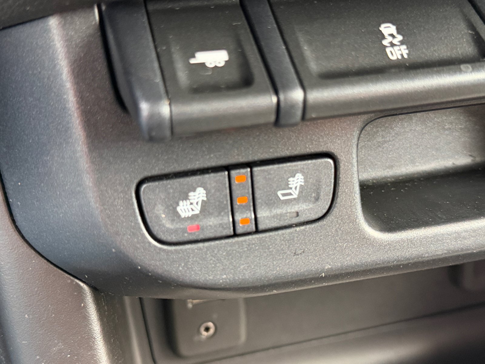 Used 2018 GMC Canyon All Terrain w/ Trailering Package AWD/4WD image 17