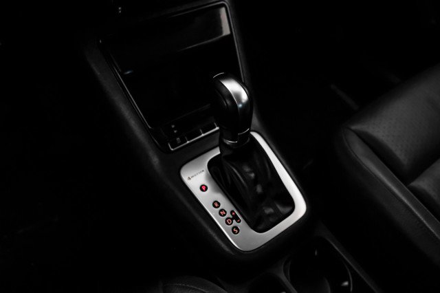 Used 2014 Volkswagen Tiguan S AWD/4WD image 18