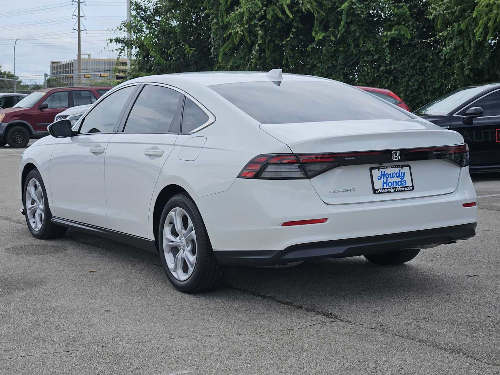 Used 2025 Honda Accord LX image 5