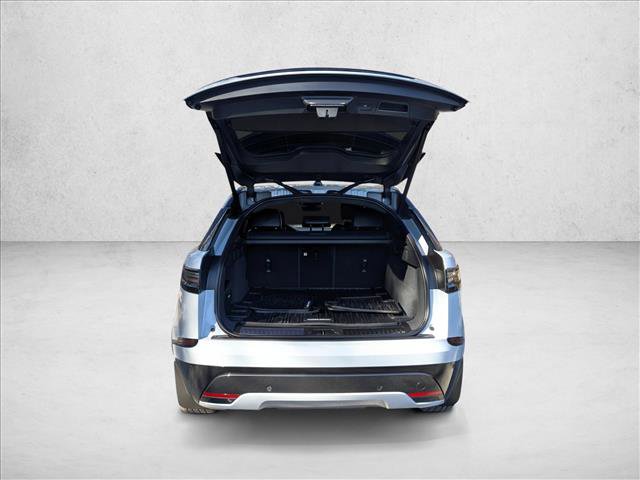 Certified 2026 Land Rover Range Rover Velar Dynamic SE image 7