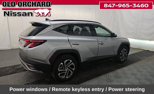 Used 2025 Hyundai Tucson Limited AWD/4WD image 5