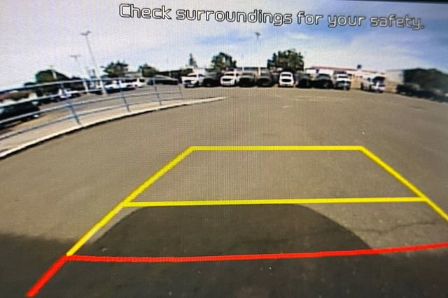 Used 2023 Kia Soul LX w/ LX Technology Package image 21