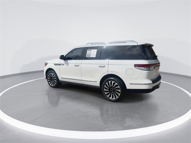 Certified 2024 Lincoln Navigator Black Label image 6