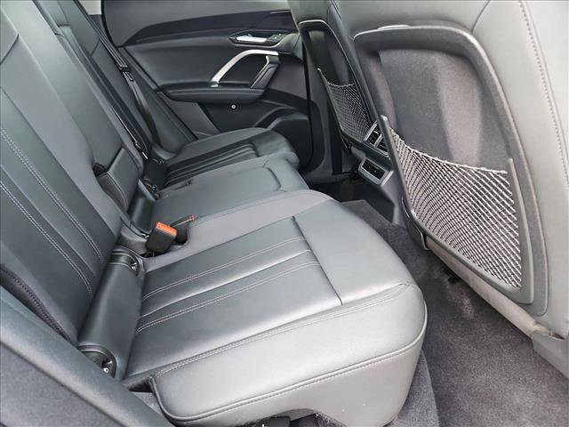 Certified 2025 Audi Q5 Premium w/ Convenience Package AWD/4WD image 21