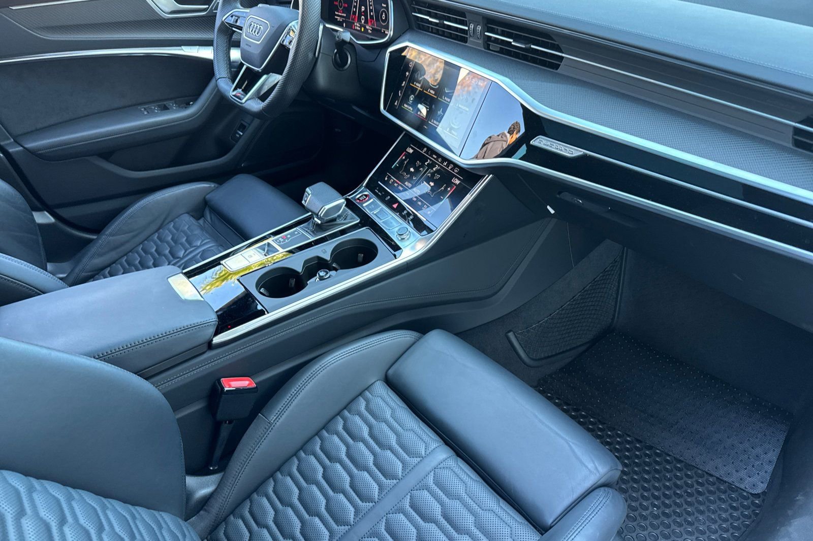 Used 2023 Audi RS 7 Sportback image 19