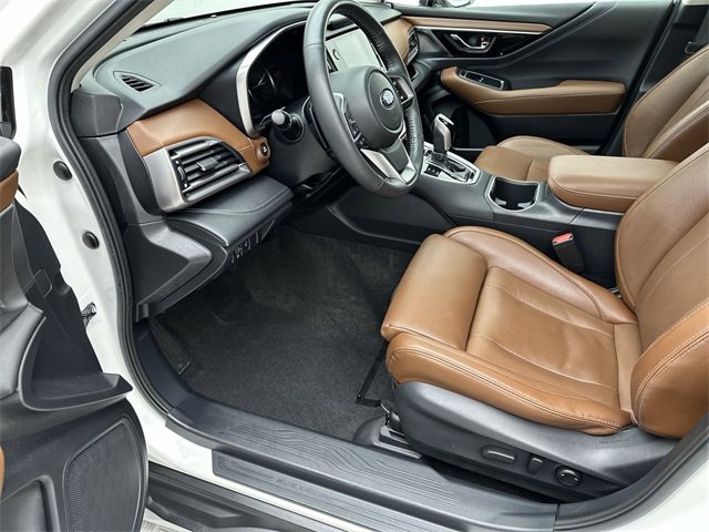 Used 2021 Subaru Outback Touring w/ Popular Package #2 image 11