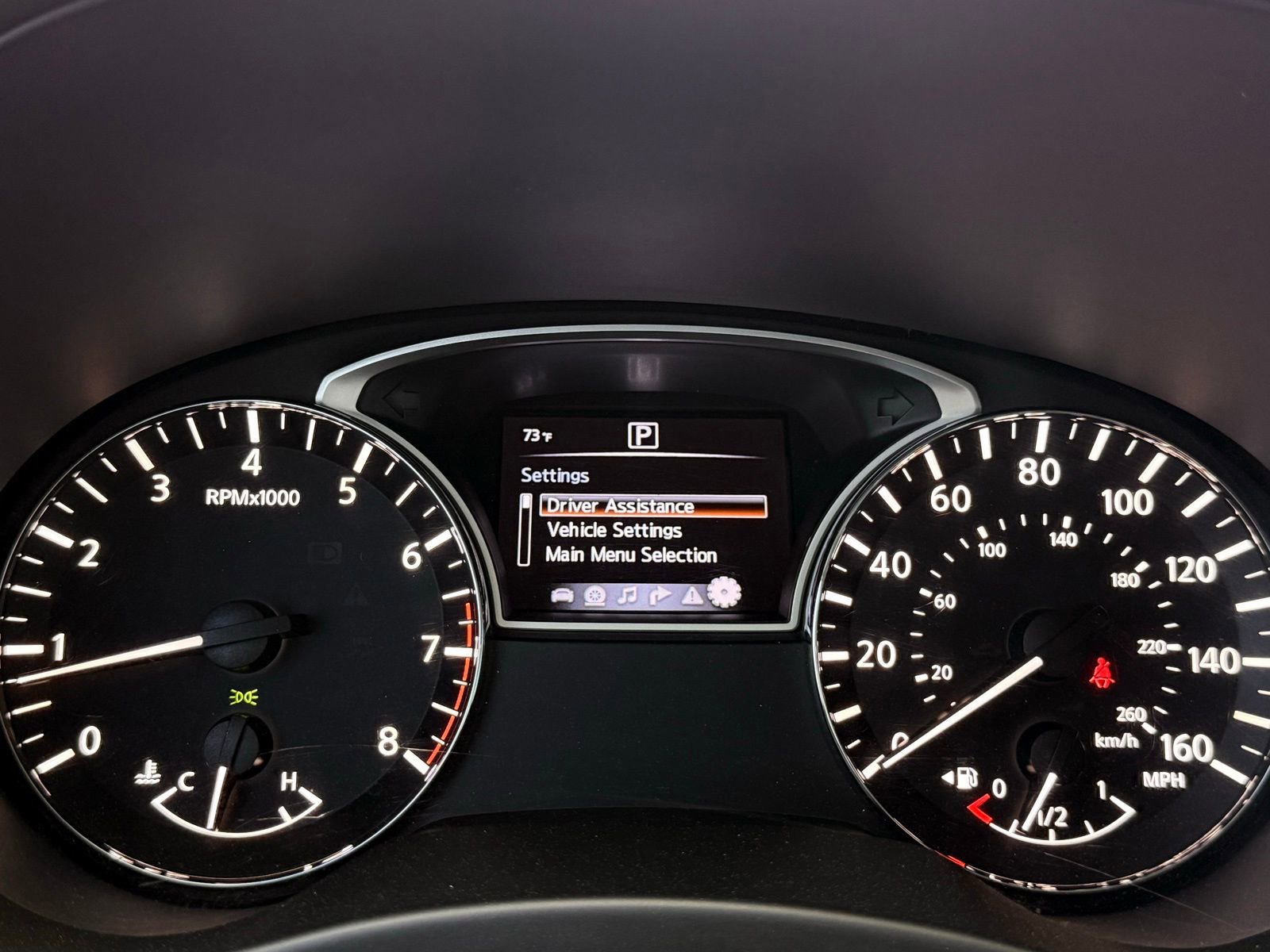 Used 2019 Nissan Pathfinder SL image 39