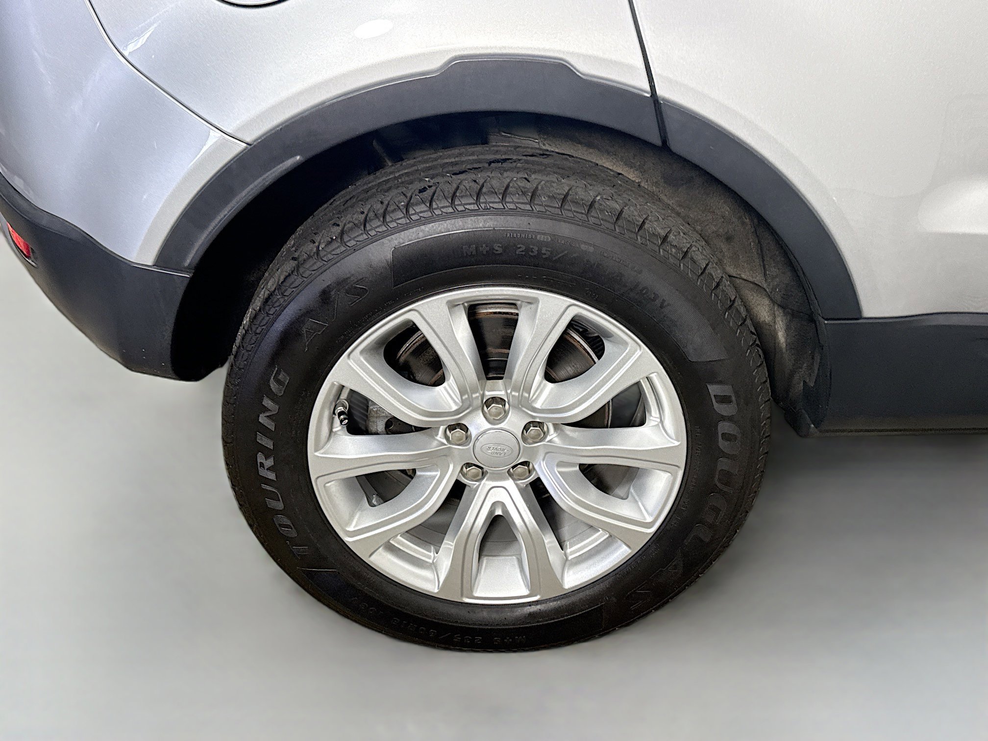 Used 2018 Land Rover Range Rover Evoque SE AWD/4WD image 33