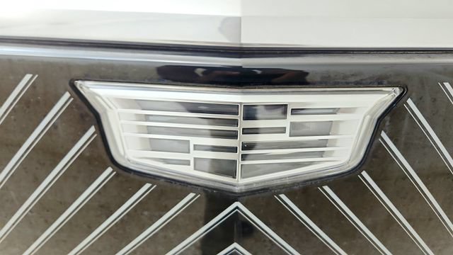 Used 2024 Cadillac Lyriq Tech AWD/4WD image 32