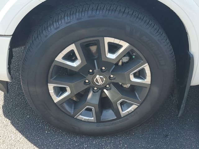 Used 2022 Nissan Titan Platinum Reserve w/ Moonroof Package image 31