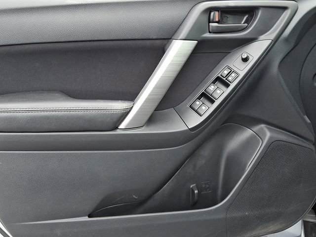 Used 2016 Subaru Forester 2.5i Premium image 14