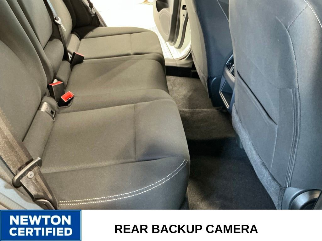 Used 2025 Nissan Rogue S FWD image 13