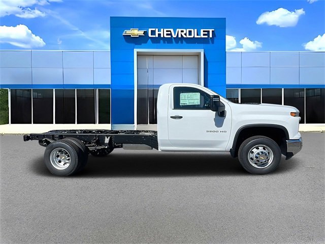 New 2025 Chevrolet Silverado 3500 W/T w/ WT Convenience Package image 2