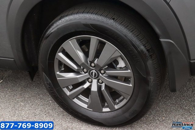 Used 2025 Nissan Pathfinder S image 7