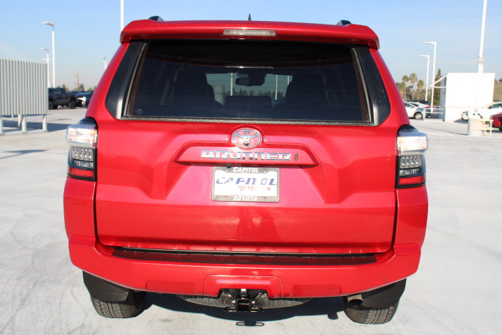 Certified 2024 Toyota 4Runner SR5 Premium image 4