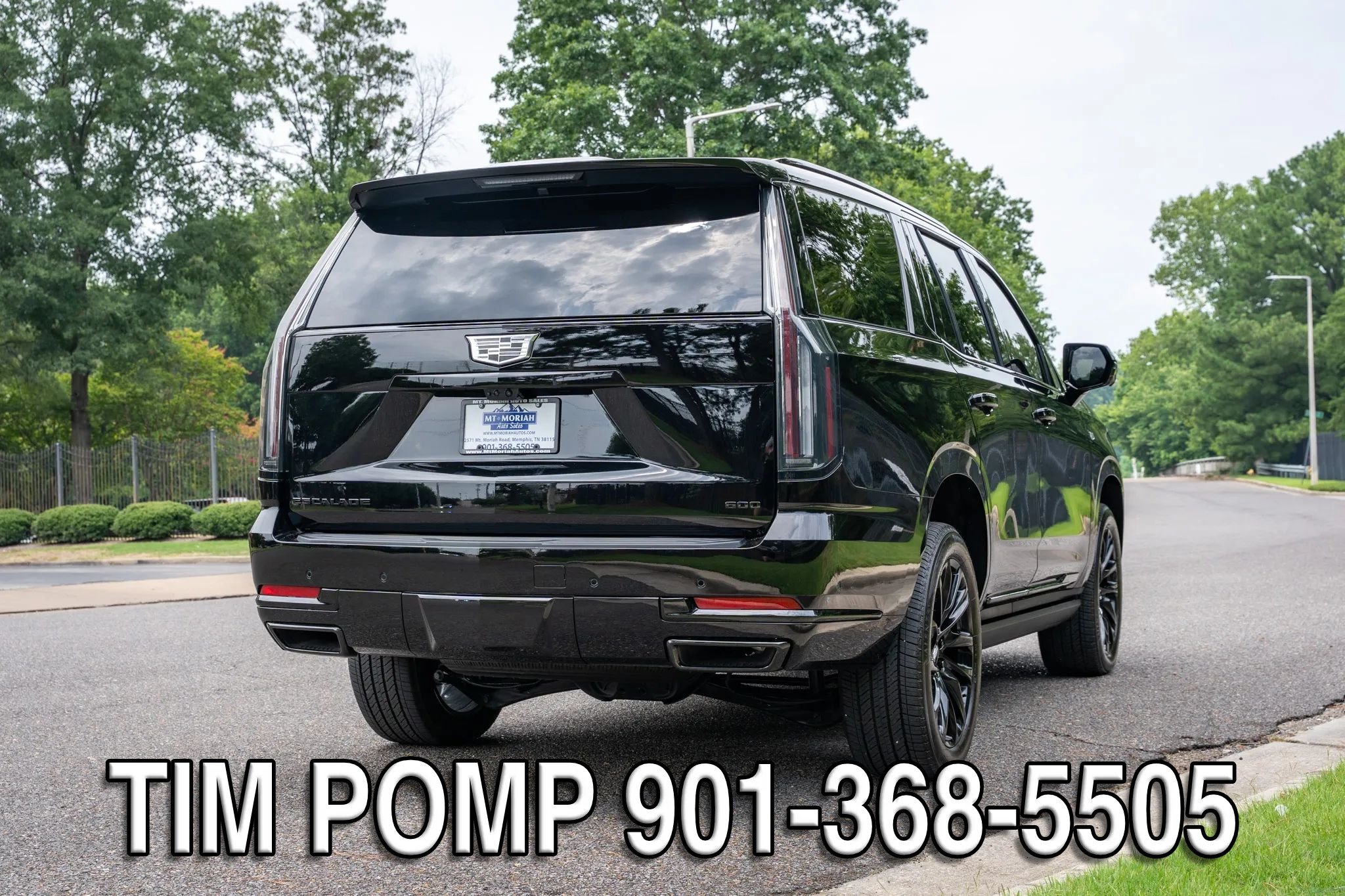 Used 2026 Cadillac Escalade Sport w/ LPO, ONYX Package AWD/4WD image 6