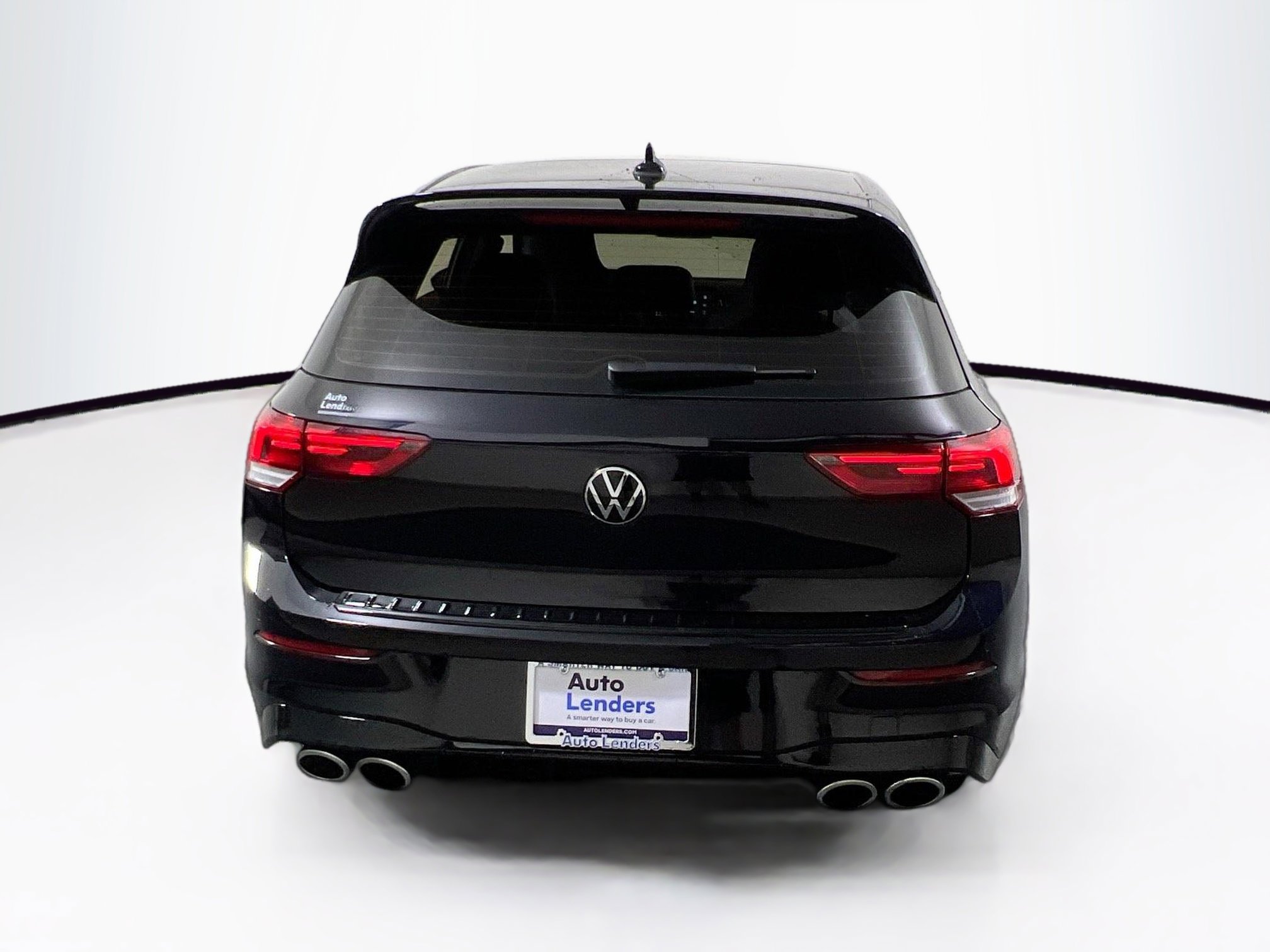 Used 2024 Volkswagen Golf R image 6