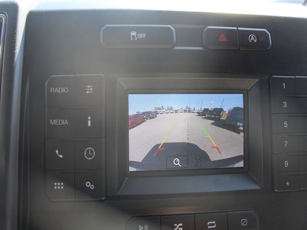 Used 2018 Ford F150 XLT w/ Equipment Group 301A Mid RWD image 6