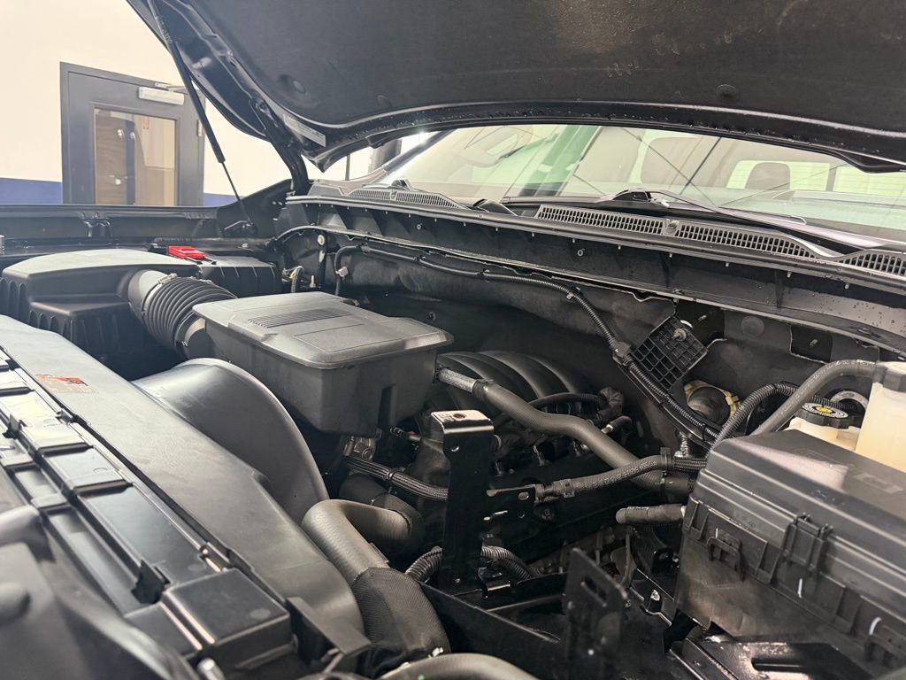 Used 2024 GMC Sierra 2500 AT4 w/ AT4 Premium Plus Package image 7