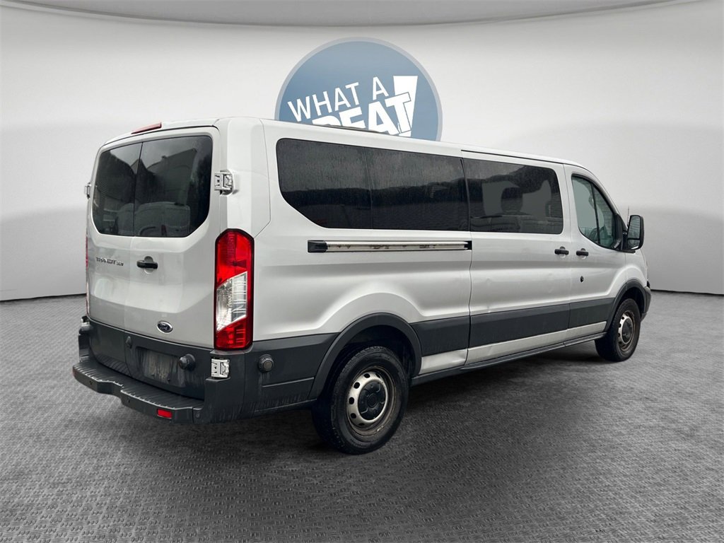 Used 2016 Ford Transit 350 XL image 3