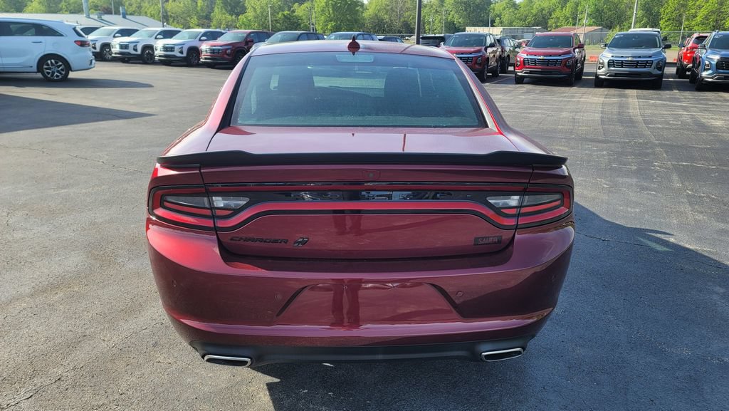Used 2021 Dodge Charger SXT w/ Blacktop Package AWD/4WD image 10