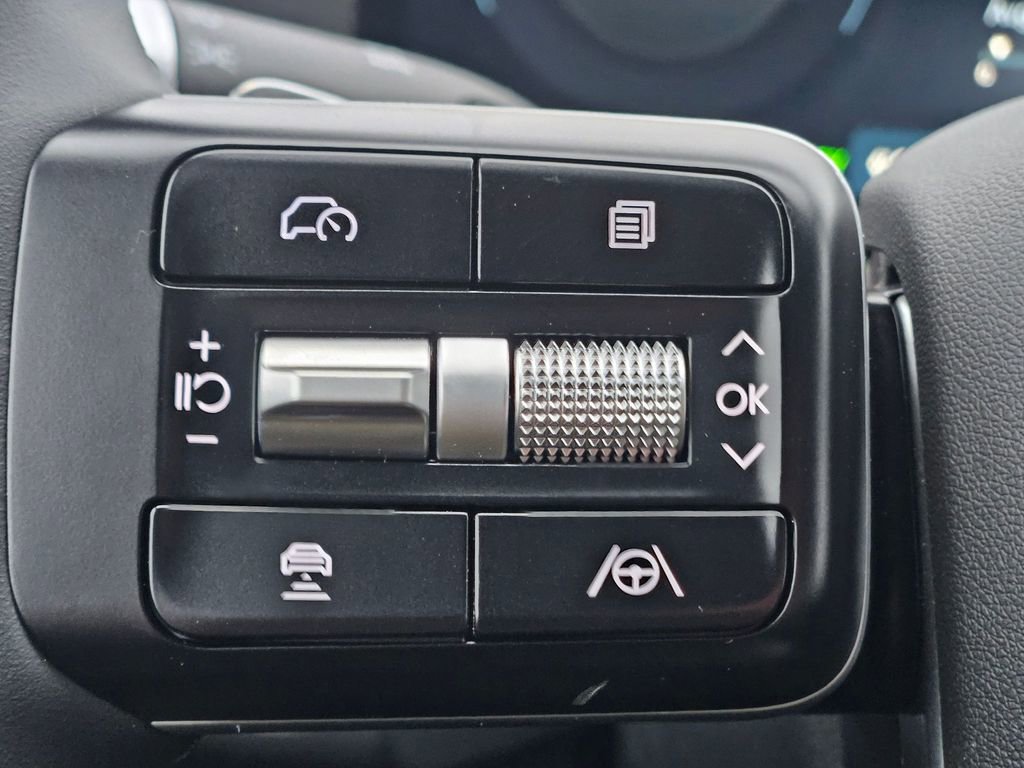 New 2026 Hyundai Ioniq 9 SEL image 16