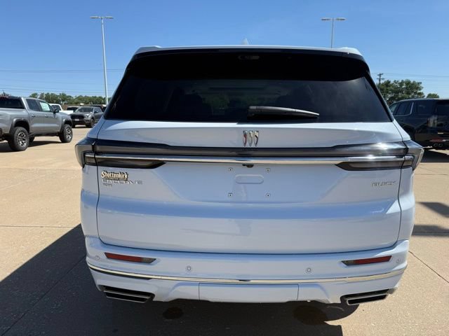 New 2026 Buick Enclave Avenir w/ Super Cruise Package AWD/4WD image 4