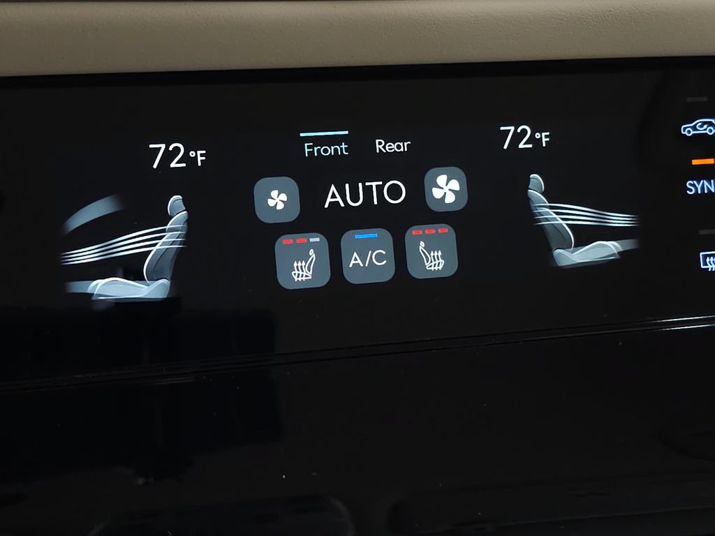 New 2026 Genesis GV70 2.5T AWD/4WD image 24