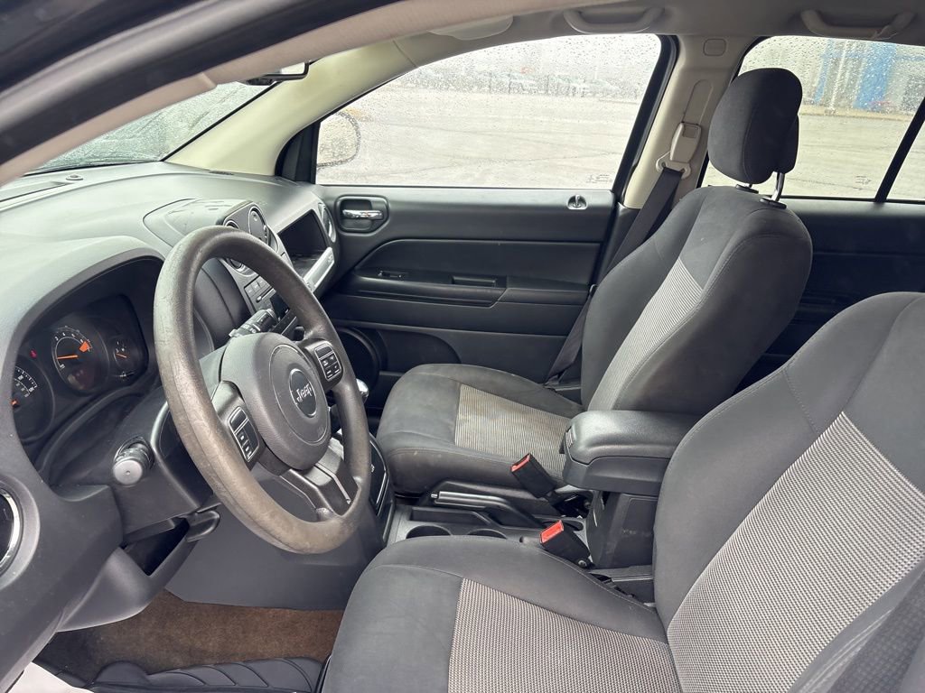 Used 2016 Jeep Compass Sport w/ Power Value Group image 24