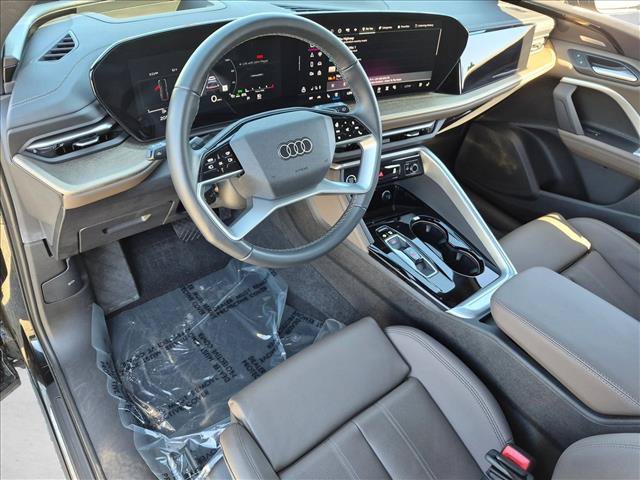 Certified 2025 Audi Q5 Premium w/ Premium Plus AWD/4WD image 9