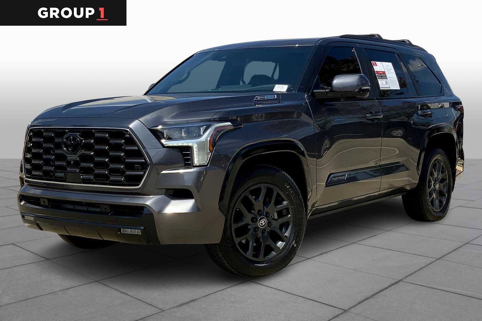 Used 2025 Toyota Sequoia Platinum image 1