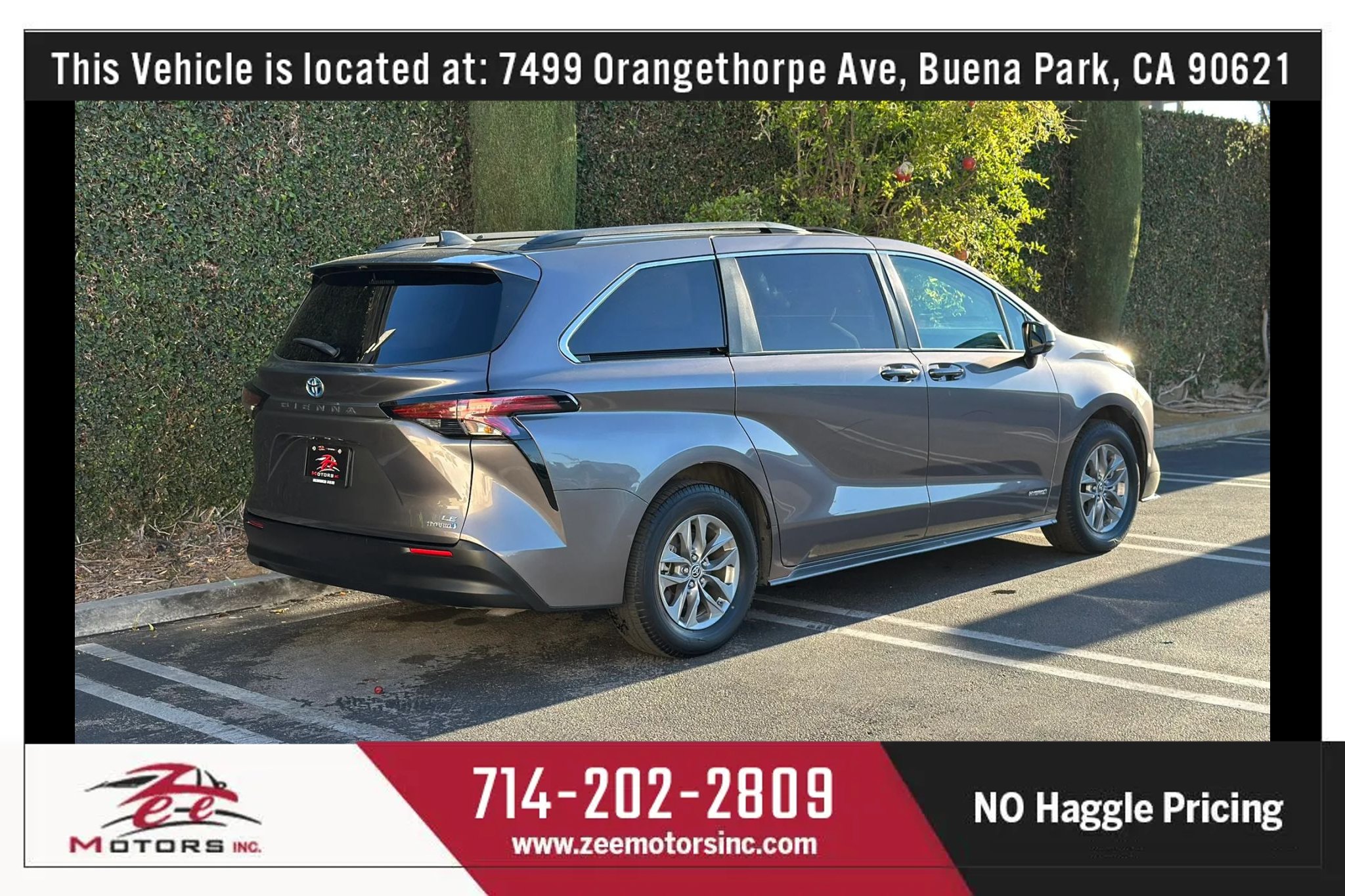 Used 2021 Toyota Sienna LE w/ LE Plus Package FWD image 7