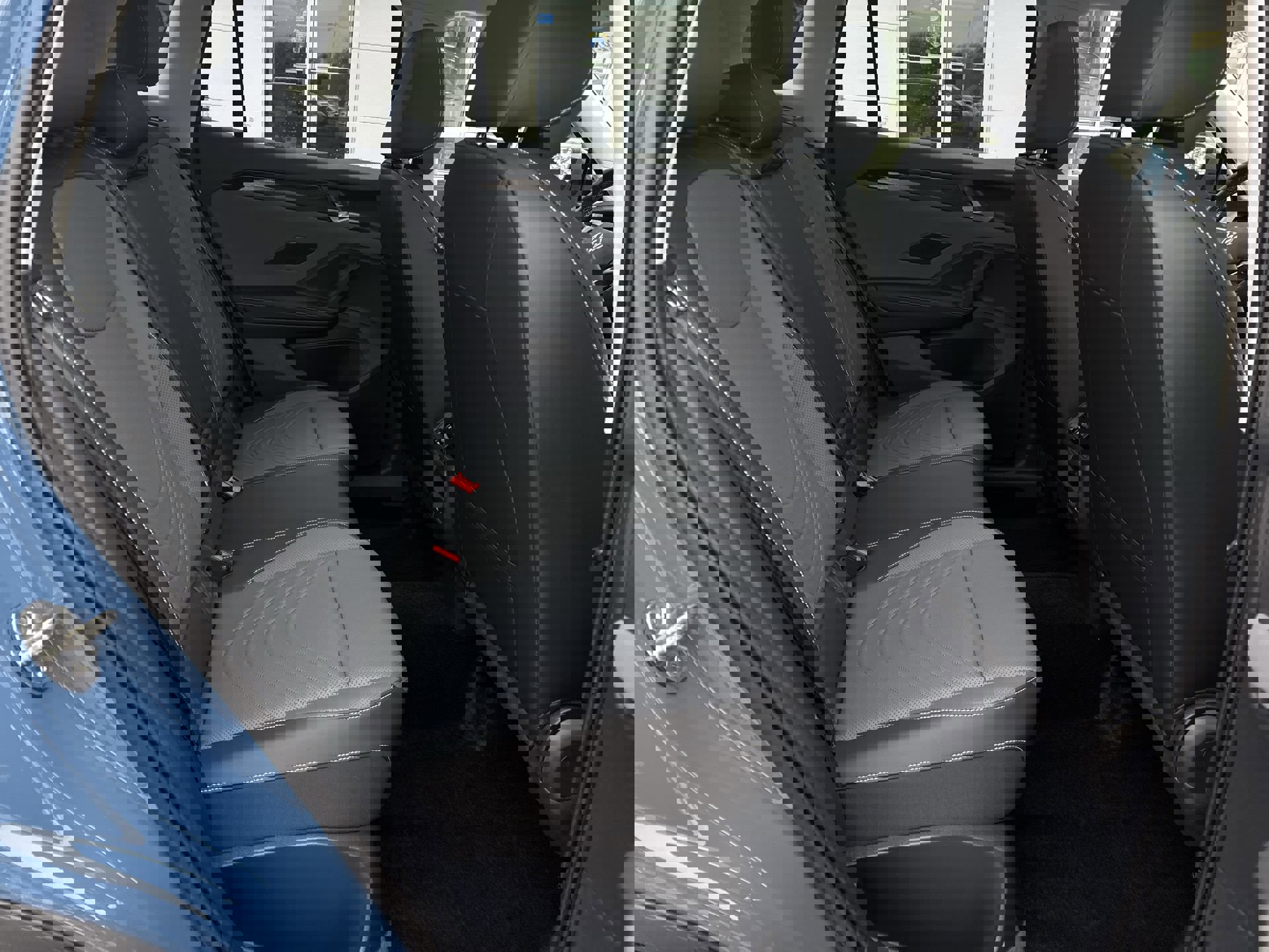 New 2026 Volkswagen Tiguan SE image 28