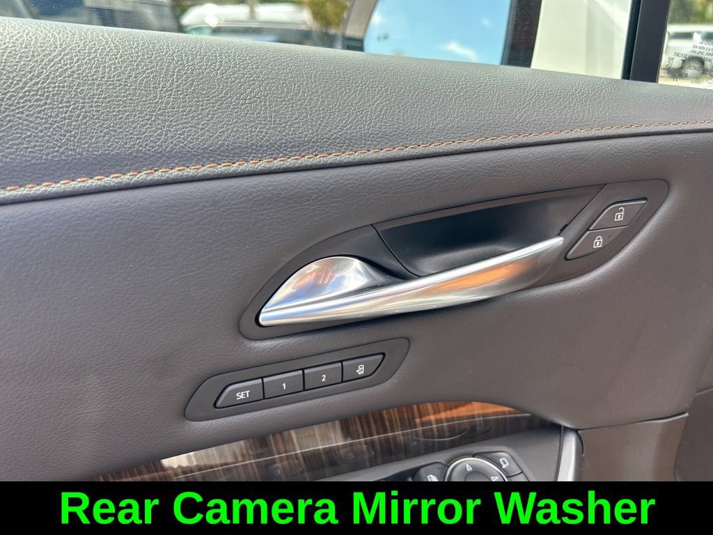 Used 2022 Cadillac XT4 Premium Luxury w/ Enhanced Visibility Package FWD image 38