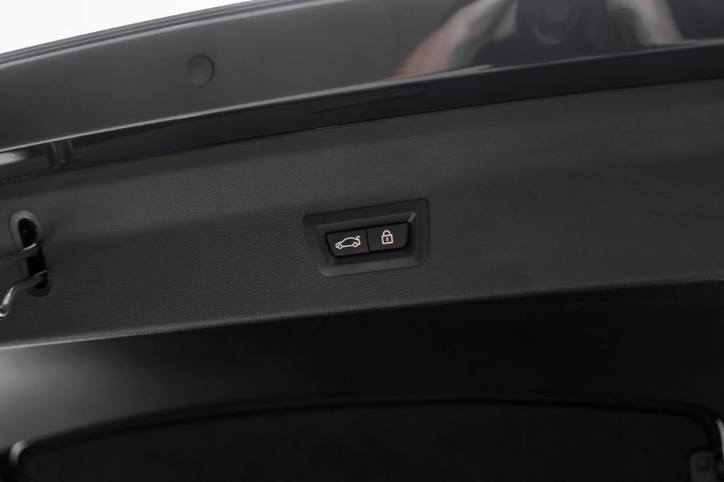 Used 2023 BMW X4 M AWD/4WD image 58