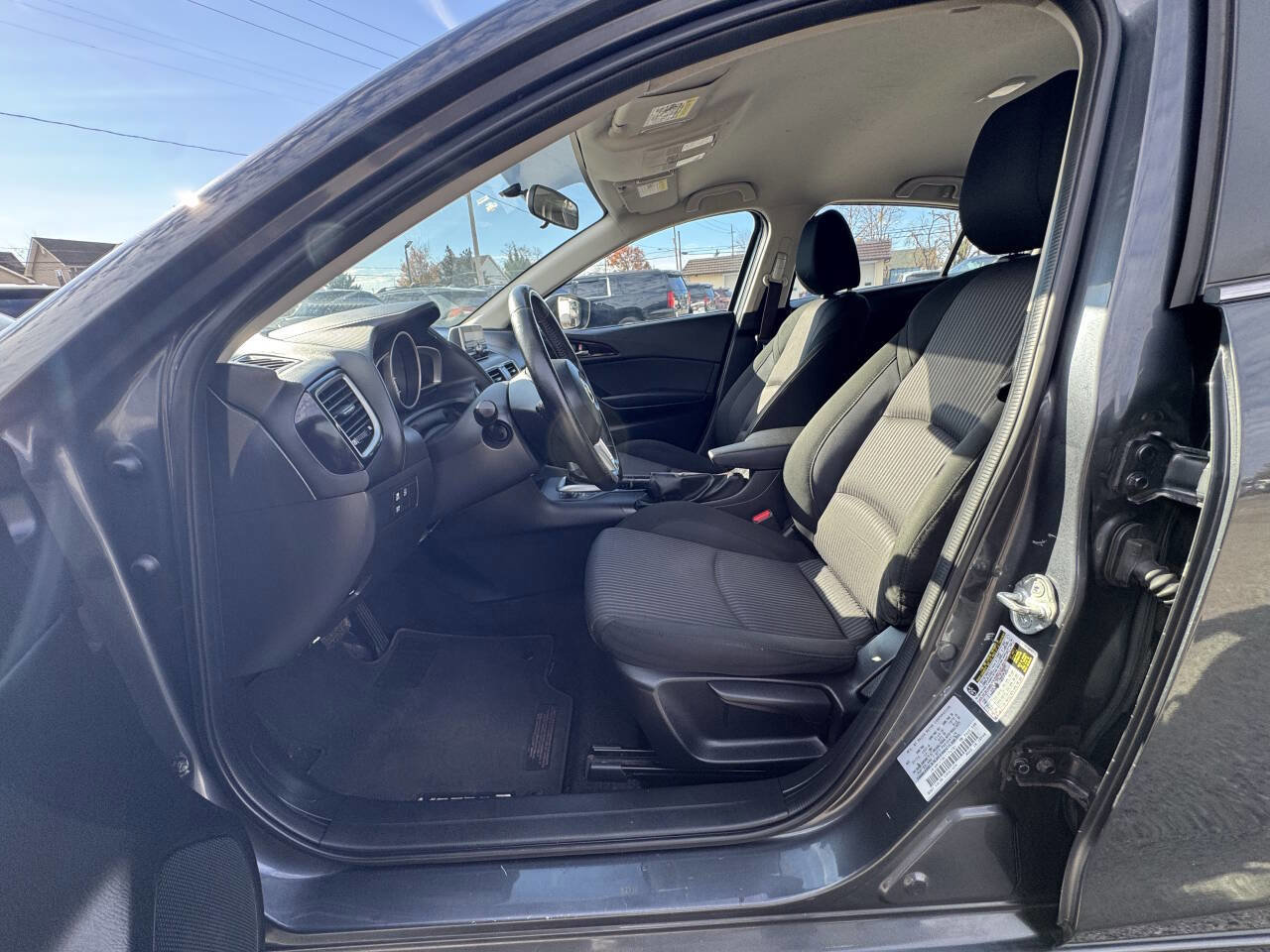 Used 2014 MAZDA MAZDA3 i Touring image 26