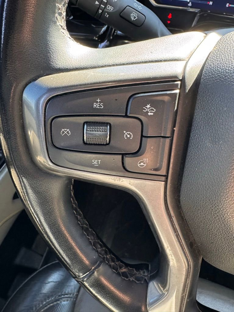 Used 2024 Chevrolet Silverado 2500 ZR2 w/ Technology Package image 29