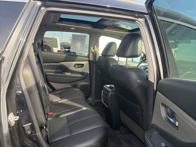 Used 2017 Nissan Murano Platinum w/ Platinum Technology Package image 11
