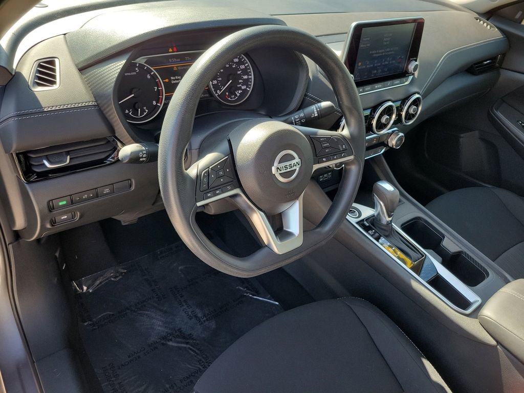 Certified 2023 Nissan Sentra SV FWD image 13