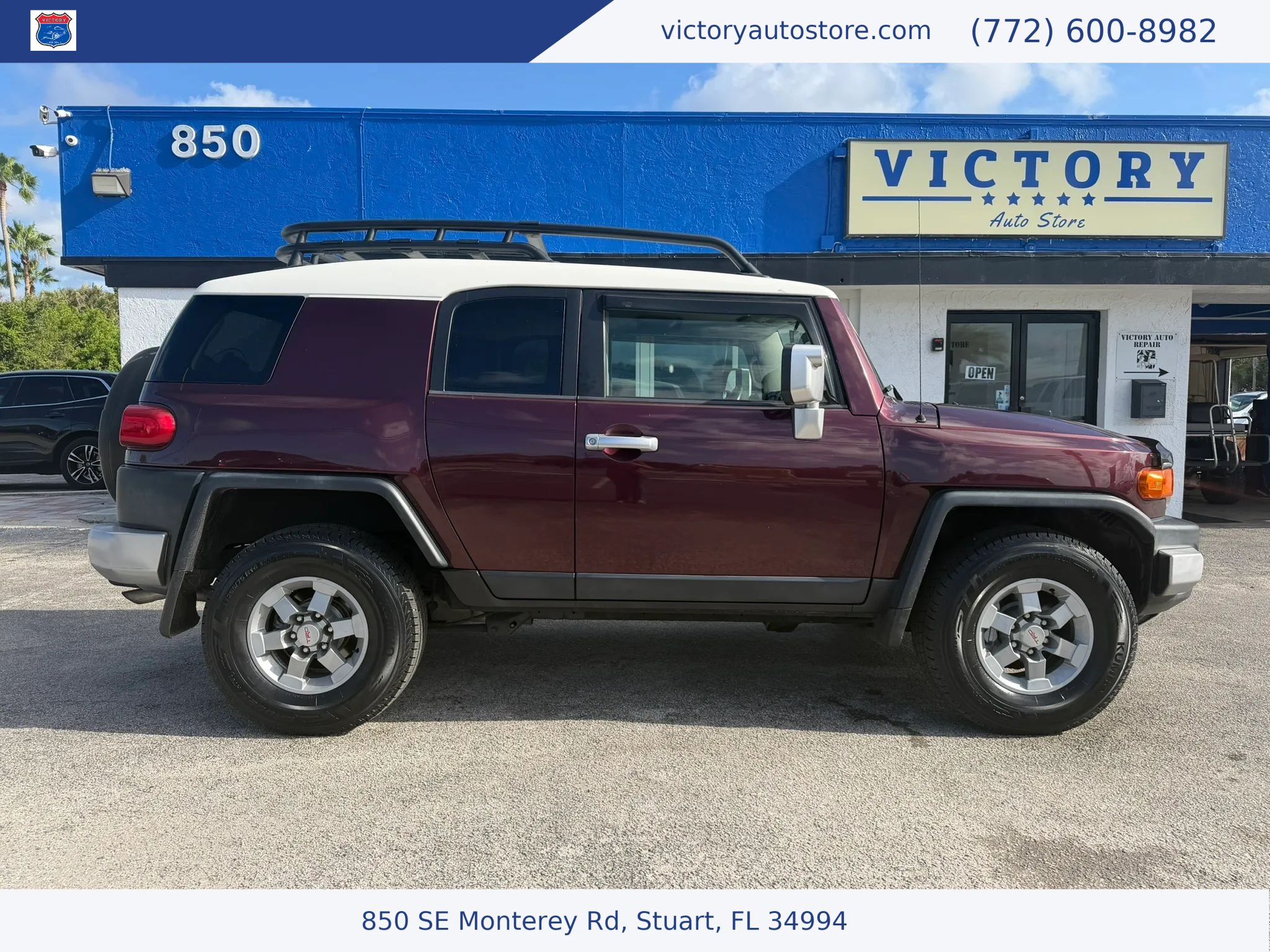 Used 2007 Toyota FJ Cruiser 4WD image 2