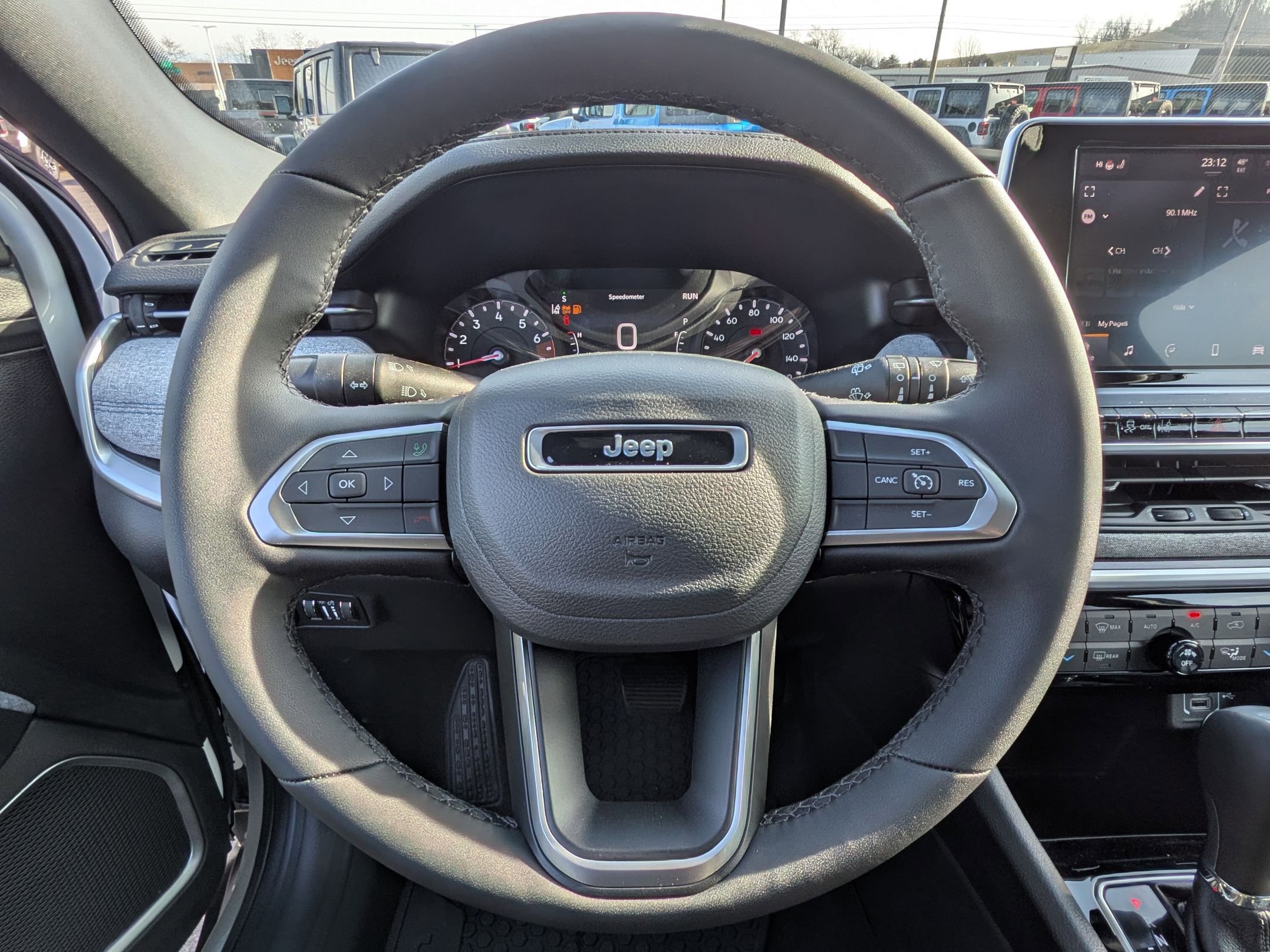 New 2026 Jeep Compass Latitude image 16