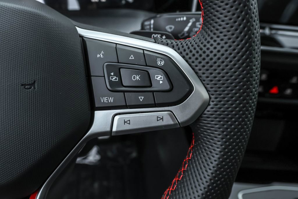 New 2026 Volkswagen GTI SE FWD image 30
