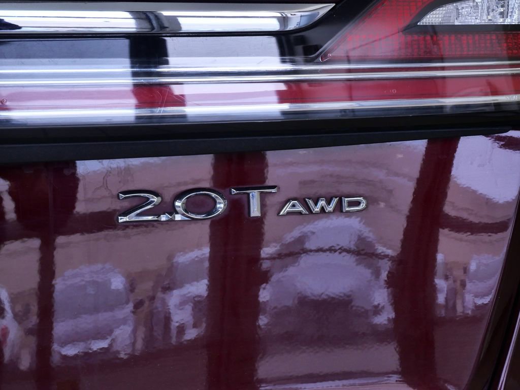 Certified 2019 Lincoln Nautilus Select image 10