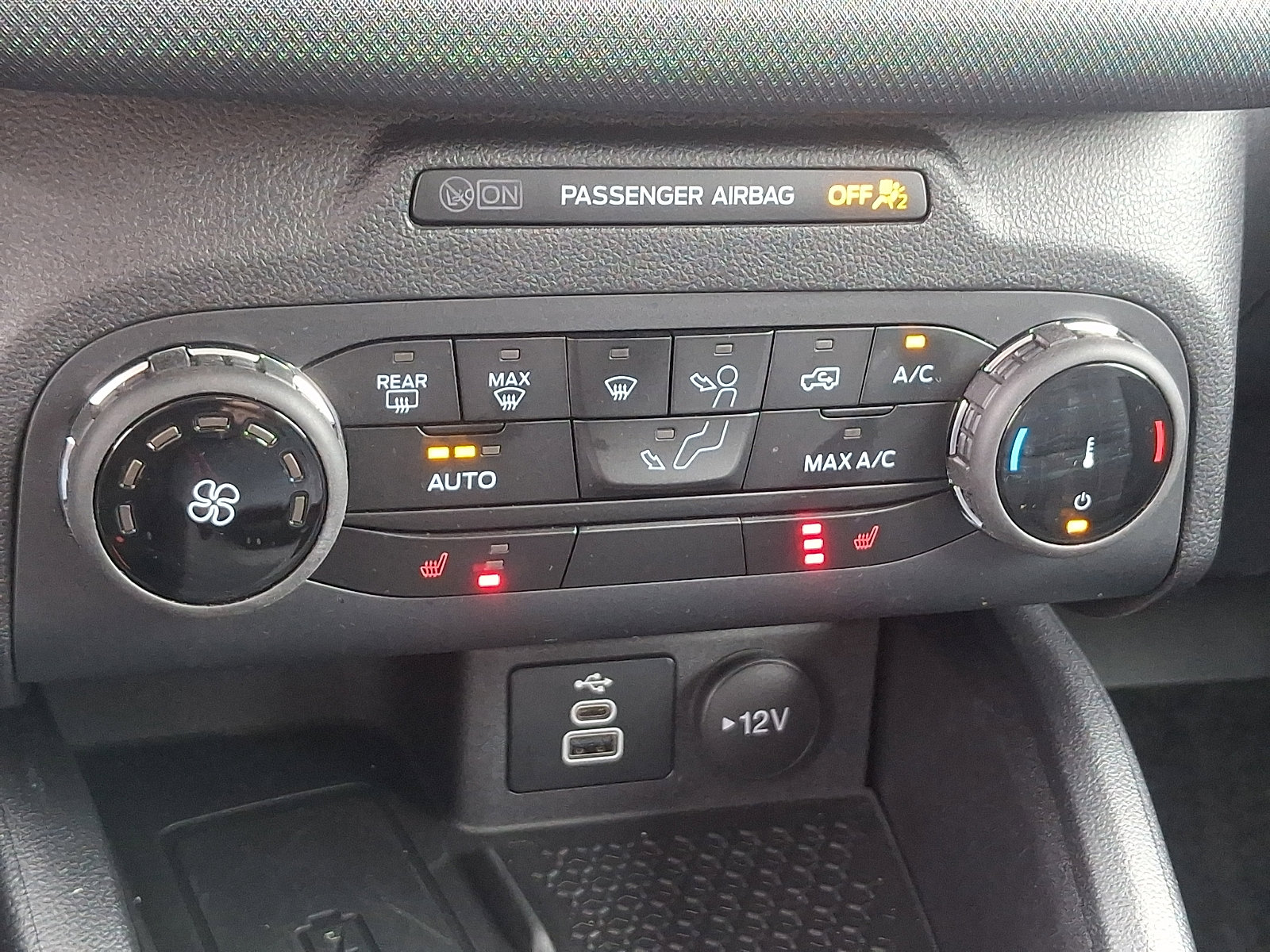 Used 2024 Ford Bronco Sport Heritage w/ Heritage Convenience Package image 16