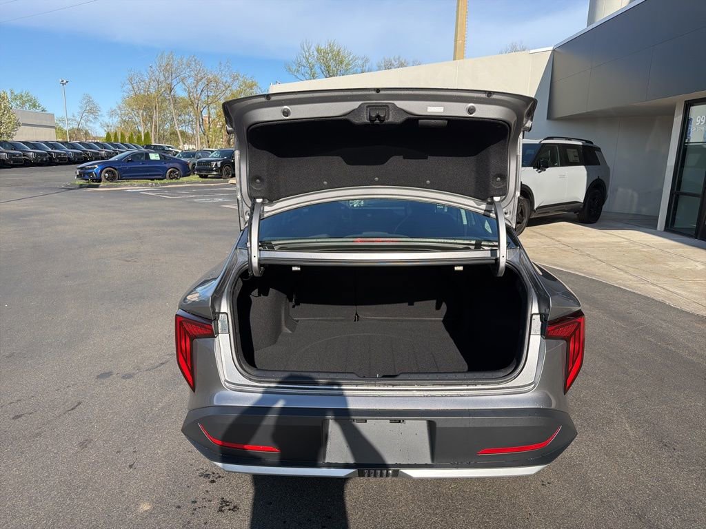 New 2026 Kia K4 FWD image 14