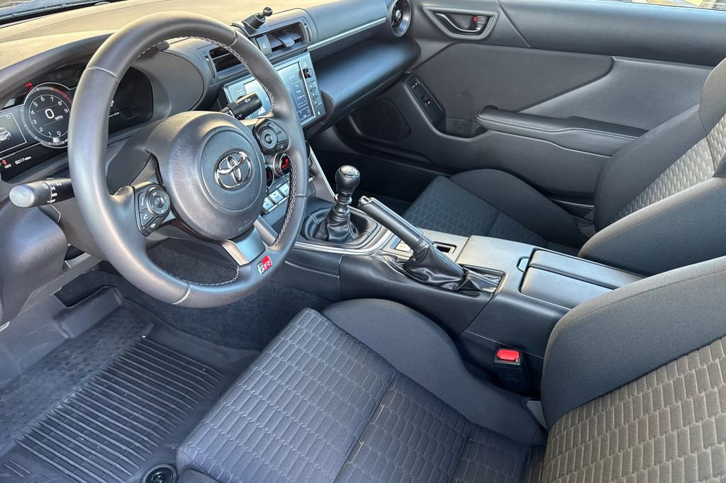 Used 2023 Toyota GR86 w/ ALL Weather Mat Package (TMS) image 9