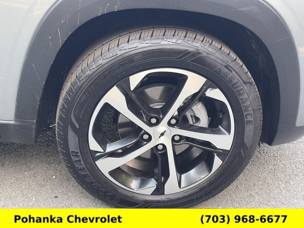 Certified 2026 Chevrolet Trax RS w/ Sunroof Package FWD image 33