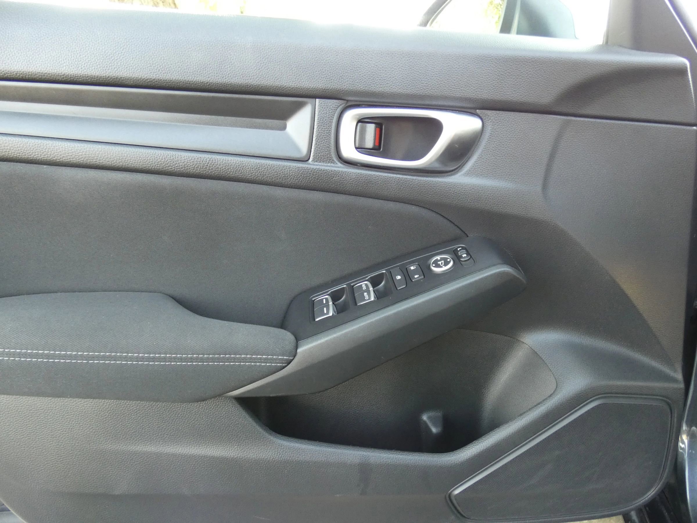 Used 2022 Honda Civic LX image 44