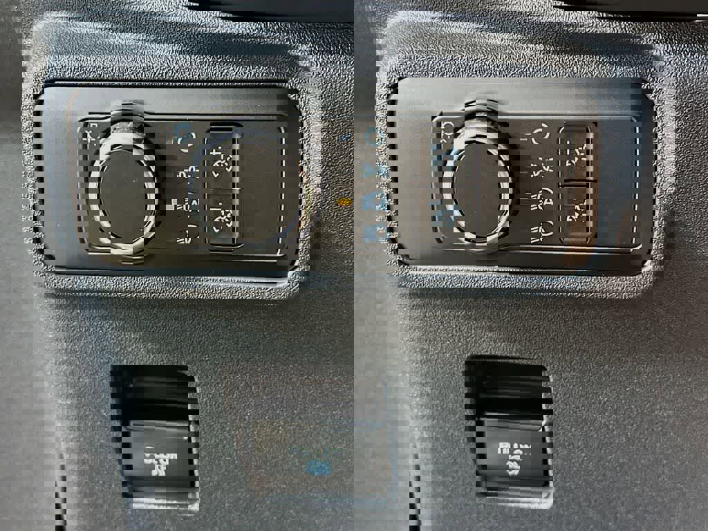 New 2025 Ford Bronco Big Bend image 27