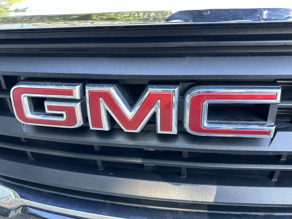 Certified 2022 GMC Terrain SLE w/ Driver Convenience Package image 33